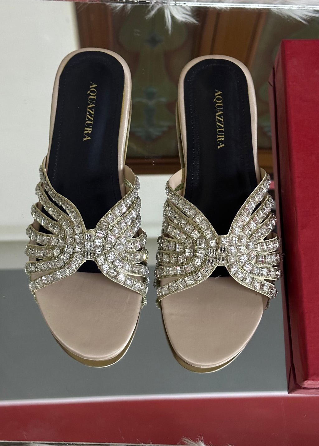 Aquazzura Flats – Elegant Women Footwear (Beige)