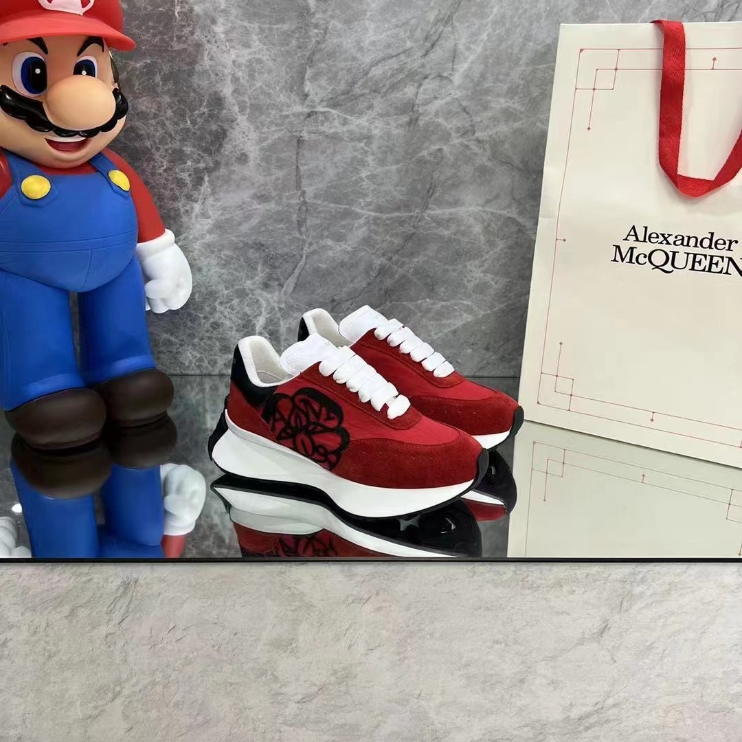 Alexander McQueen Sneaker