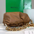 B V The Chain Pouch Brown