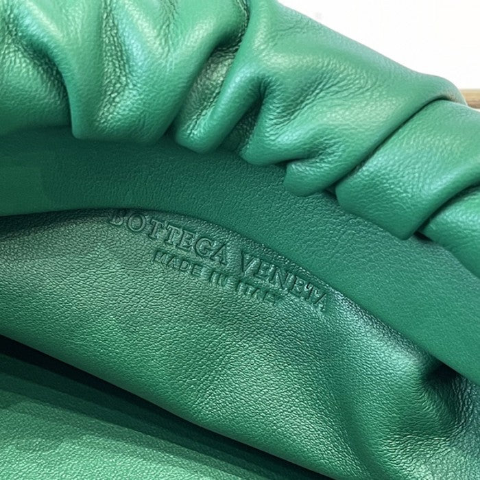 B V The Chain Pouch Green