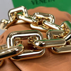 B V The Chain Pouch Tan