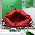 B V The Chain Pouch Red