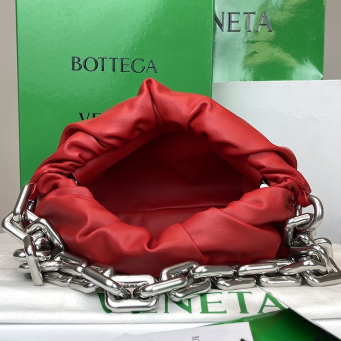 B V The Chain Pouch Red