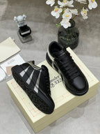 Alexander McQueen Sneaker