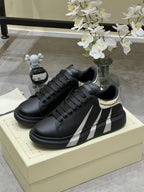Alexander McQueen Sneaker